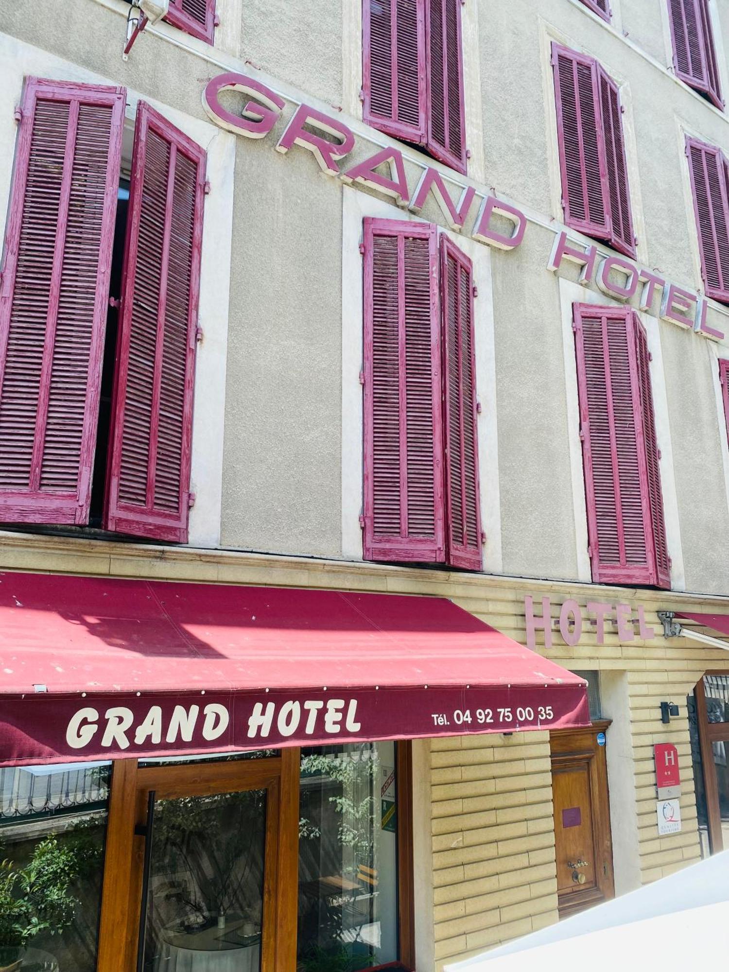 Le Grand Hotel Forcalquier Exterior foto